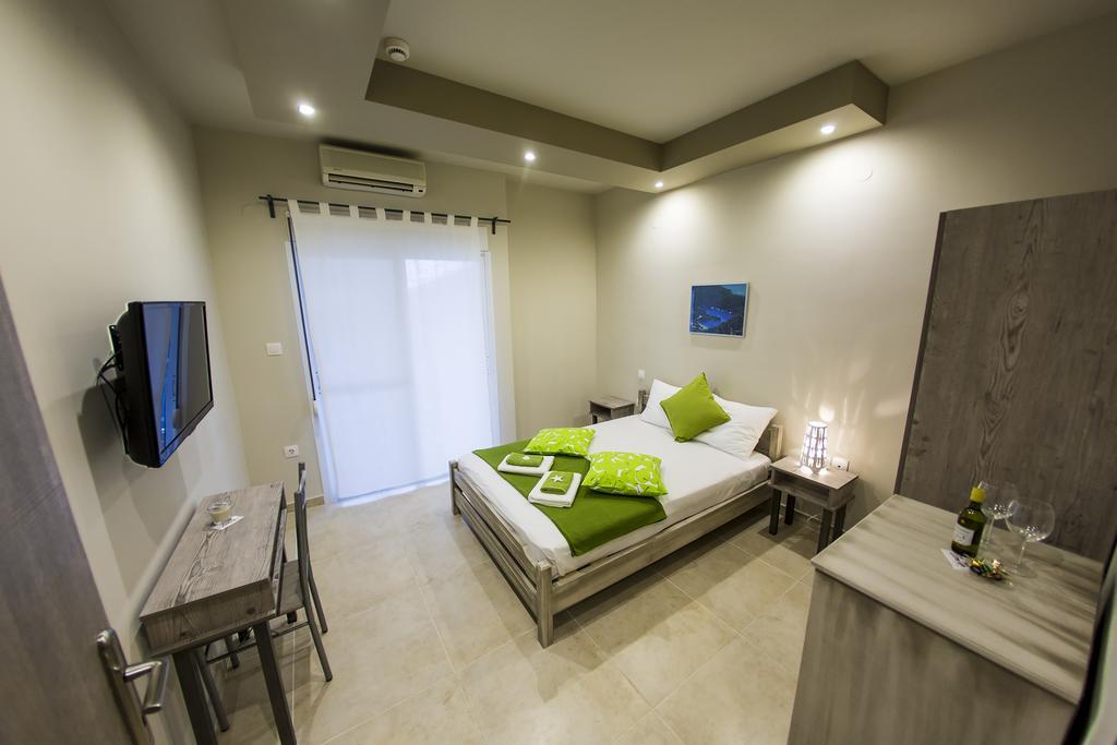 Zonita Guest House Nea Plagia Bagian luar foto