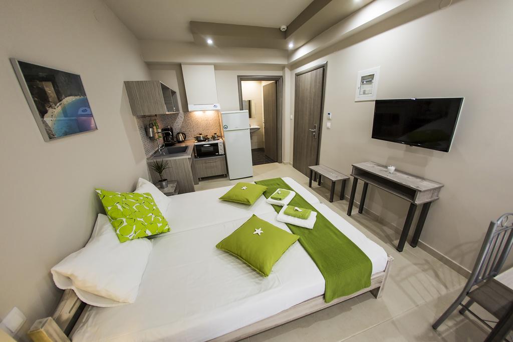 Zonita Guest House Nea Plagia Bagian luar foto