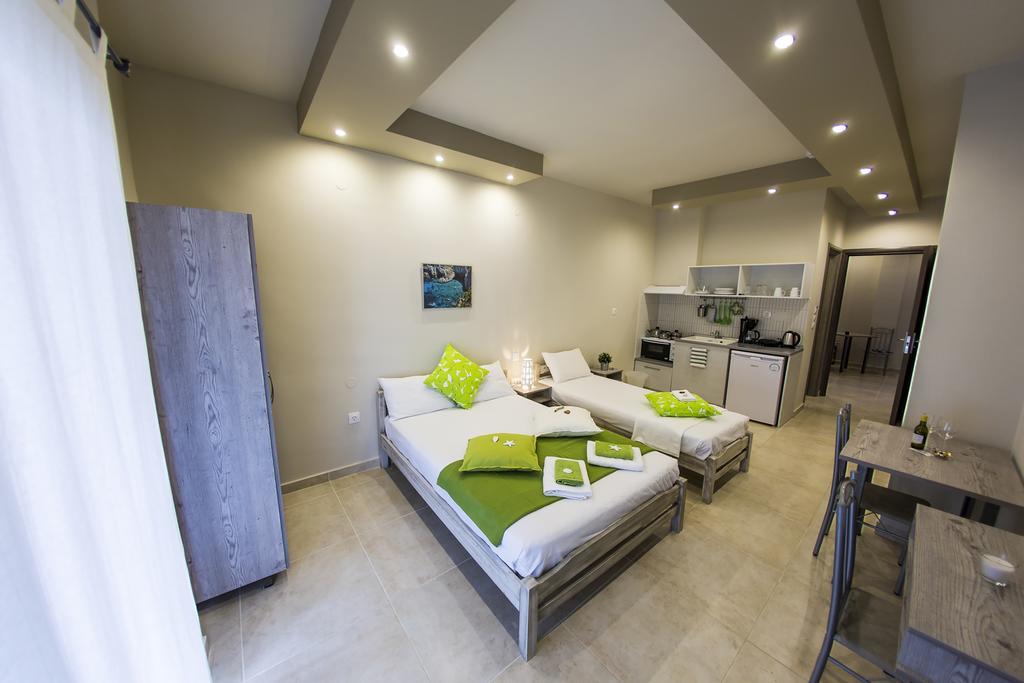 Zonita Guest House Nea Plagia Bagian luar foto
