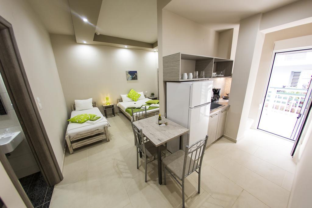 Zonita Guest House Nea Plagia Bagian luar foto